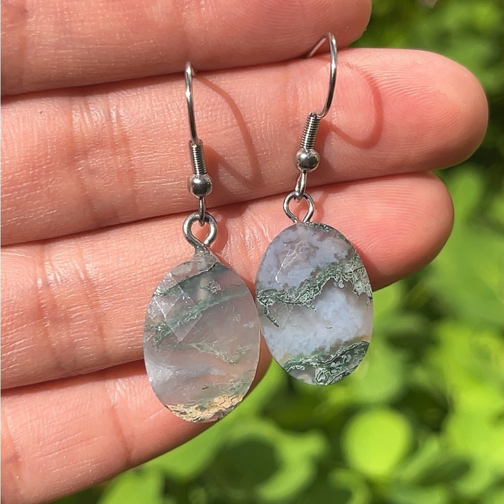 Stainless steel faceted moss agate earrings A‎